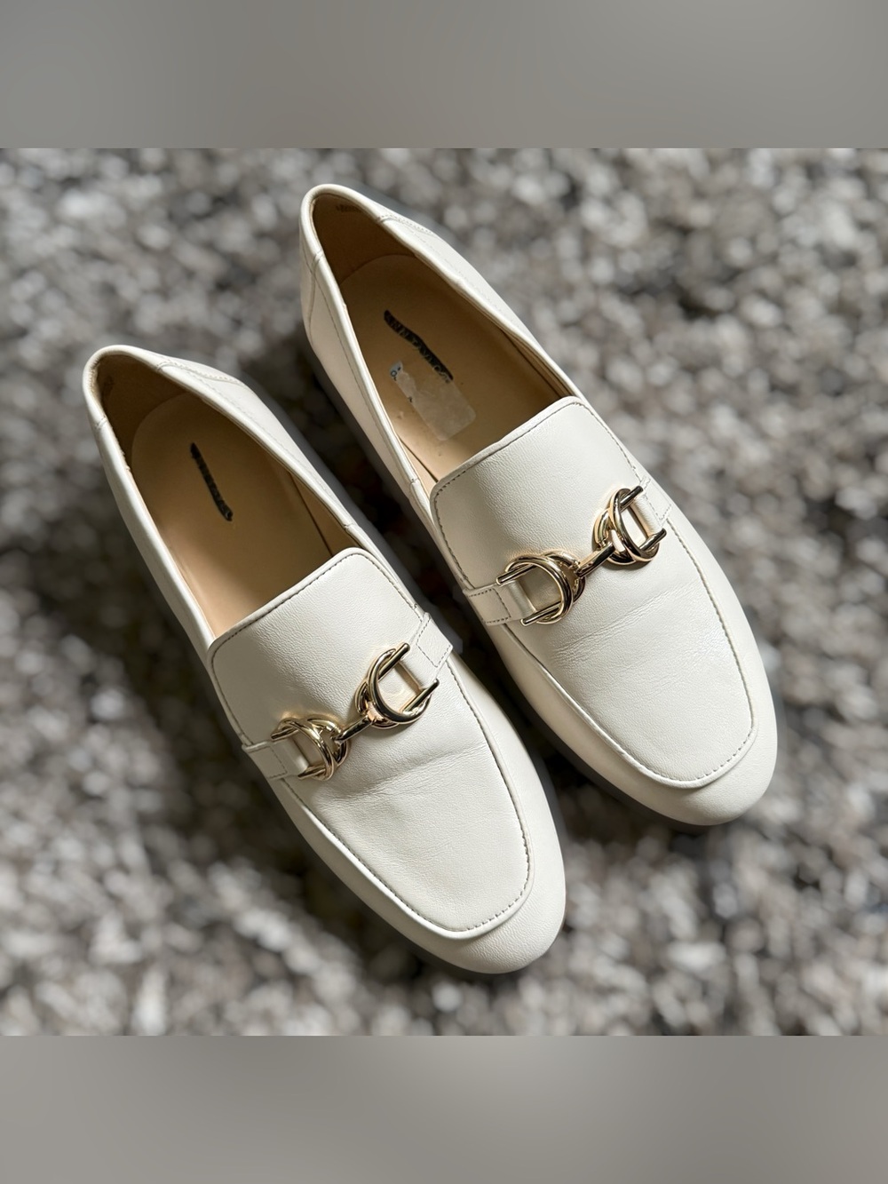 ANN TAYLOR Cream Leather Loafers with Gold-Tone Bit Size 7 Women - Picture 2 of 12